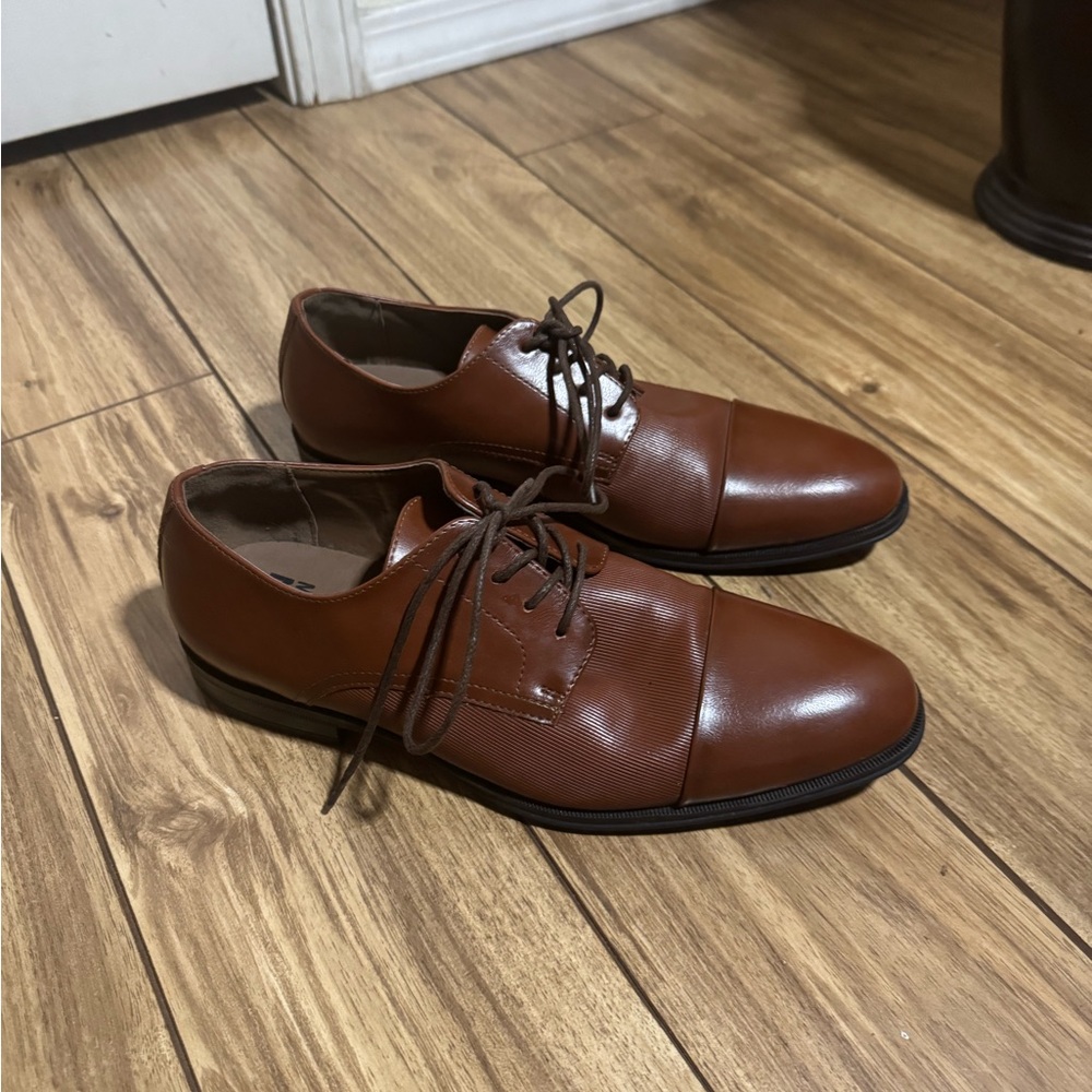 Madden NYC brand men's brown shoe size 8 1/2